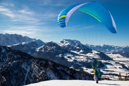 Paragliding